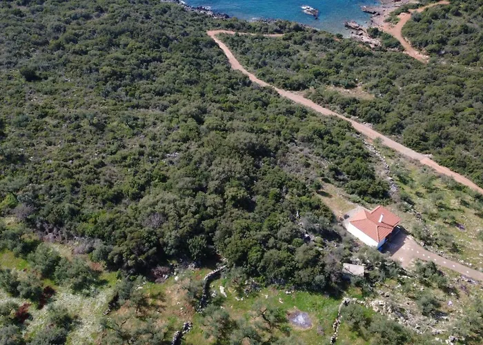 Velonas Beach Mpakas Country Cottage